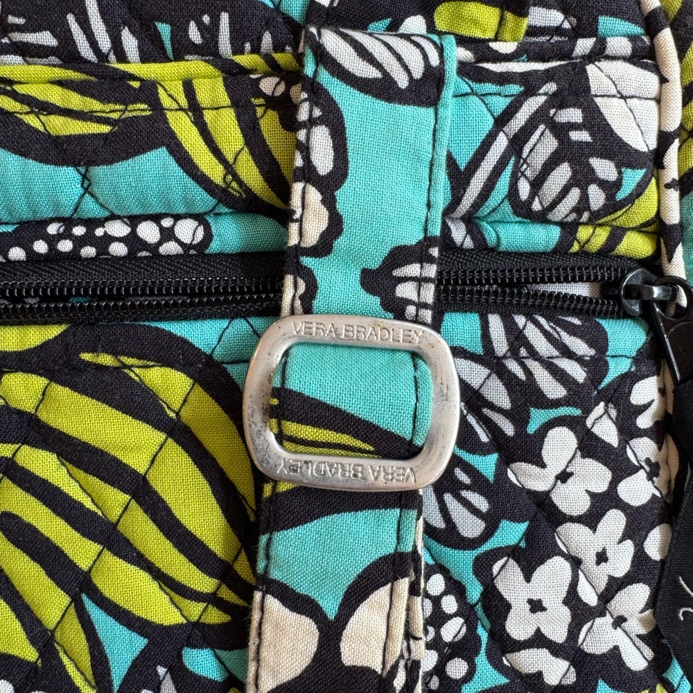 Vera Bradley Blue and Green Floral Backpack- island bloom pattern. Broken zipper - Picture 9 of 10